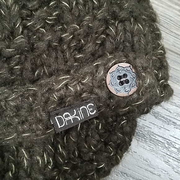 Stocking caps - Picture 6 of 7